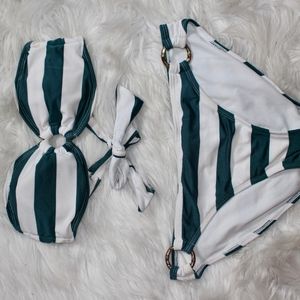 Stripped strapless swim suit